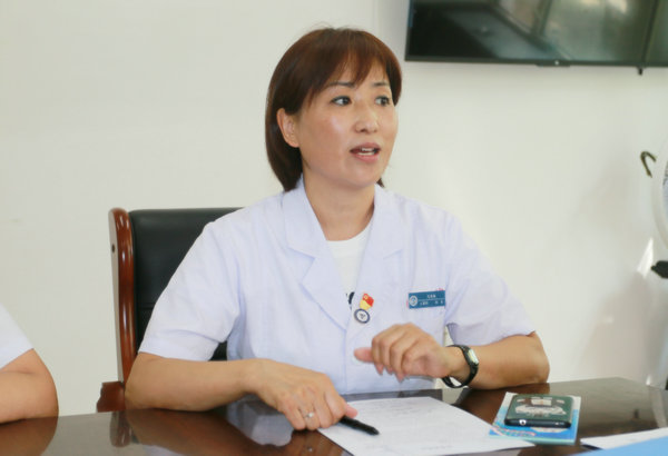 党委委员,人事科科长马秀梅发言