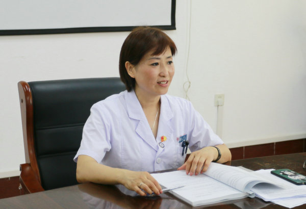 人事科科长马秀梅作人事制度专题培训