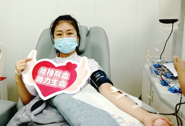 【热血献党恩 真情庆百年】151名职工无偿献血39400毫升,血小板7个